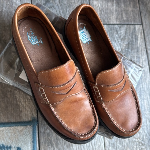 Florsheim Boys loafers - Picture 2 of 3